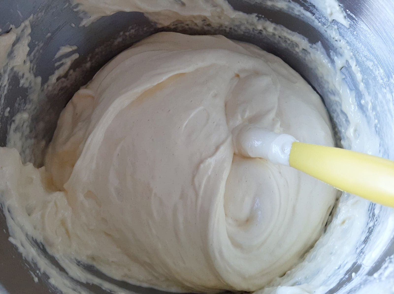 Reteta de blat de tort cu amidon. Fin, pufos si foarte gustos