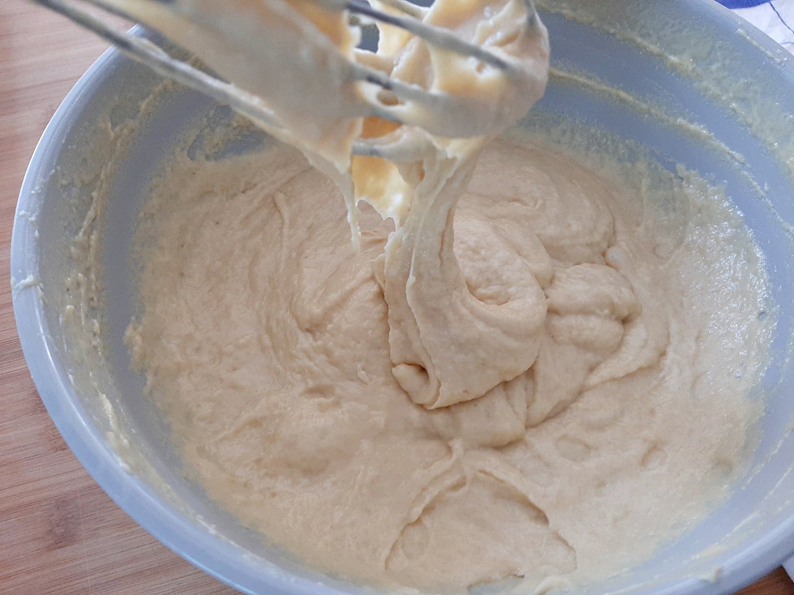 Savarine de casa. Reteta clasica de savarine din aluat dospit