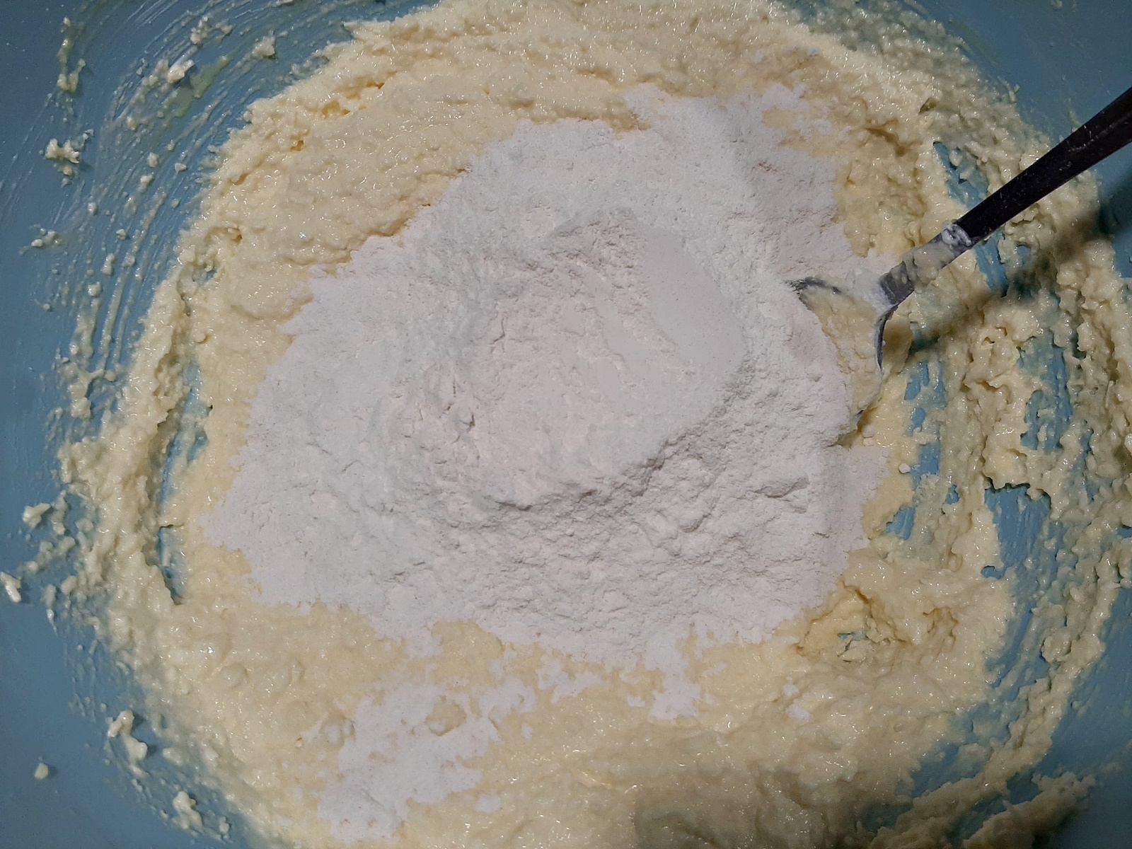 Saratele cu branza, fragede, foietate si foarte gustoase