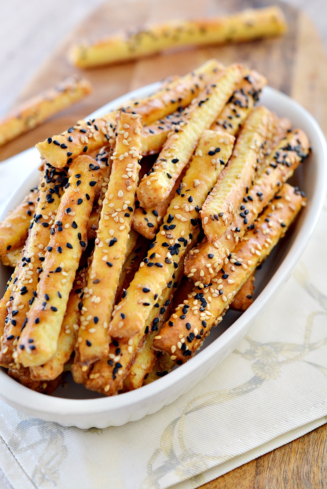 Saratele cu branza, fragede, foietate si foarte gustoase