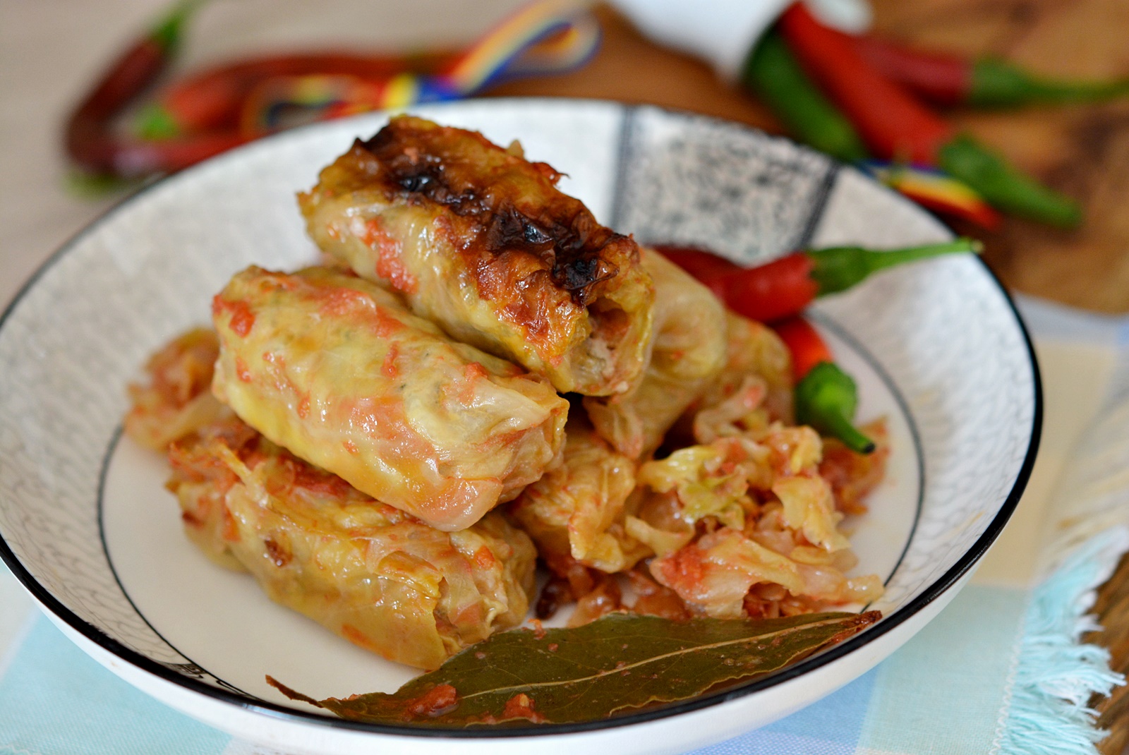 Sarmale traditionale in foi de varza murata. Reteta simpla si savuroasa