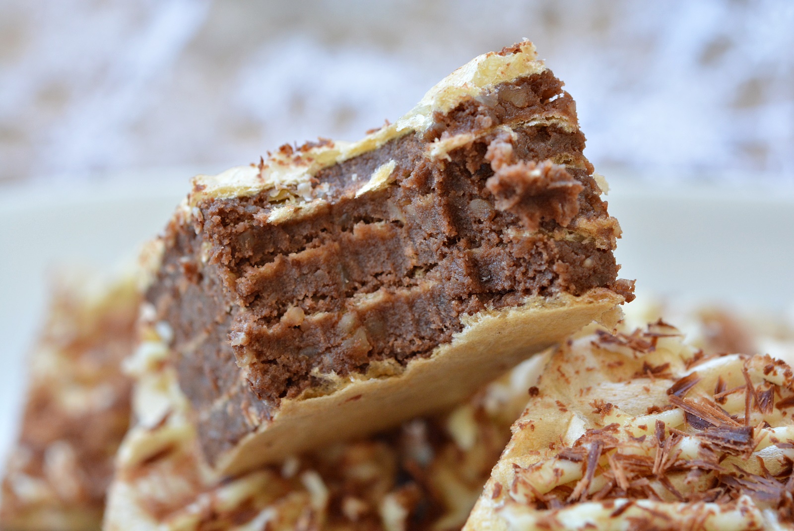 Prajitura cu foi de napolitana. Cel mai simplu si delicios desert, fara coacere