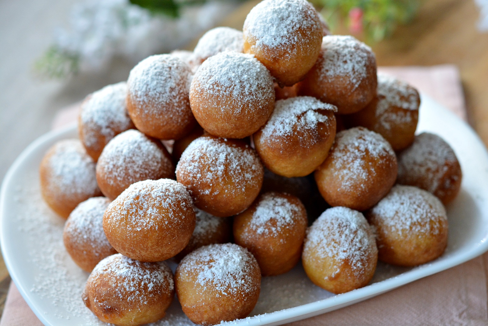 Gogosi rapide cu iaurt - reteta simpla de gogosi cu lingura