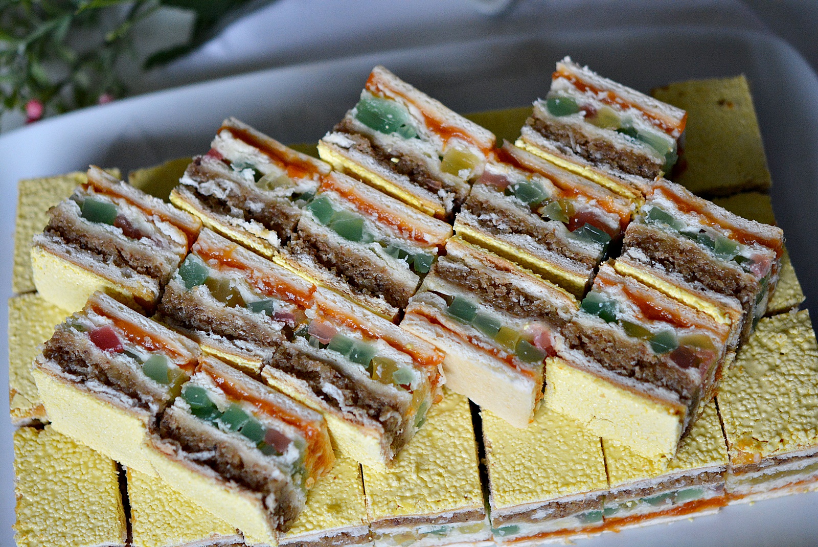 Prajitura Domino. Reteta veche cu foi si 3 umpluturi delicioase