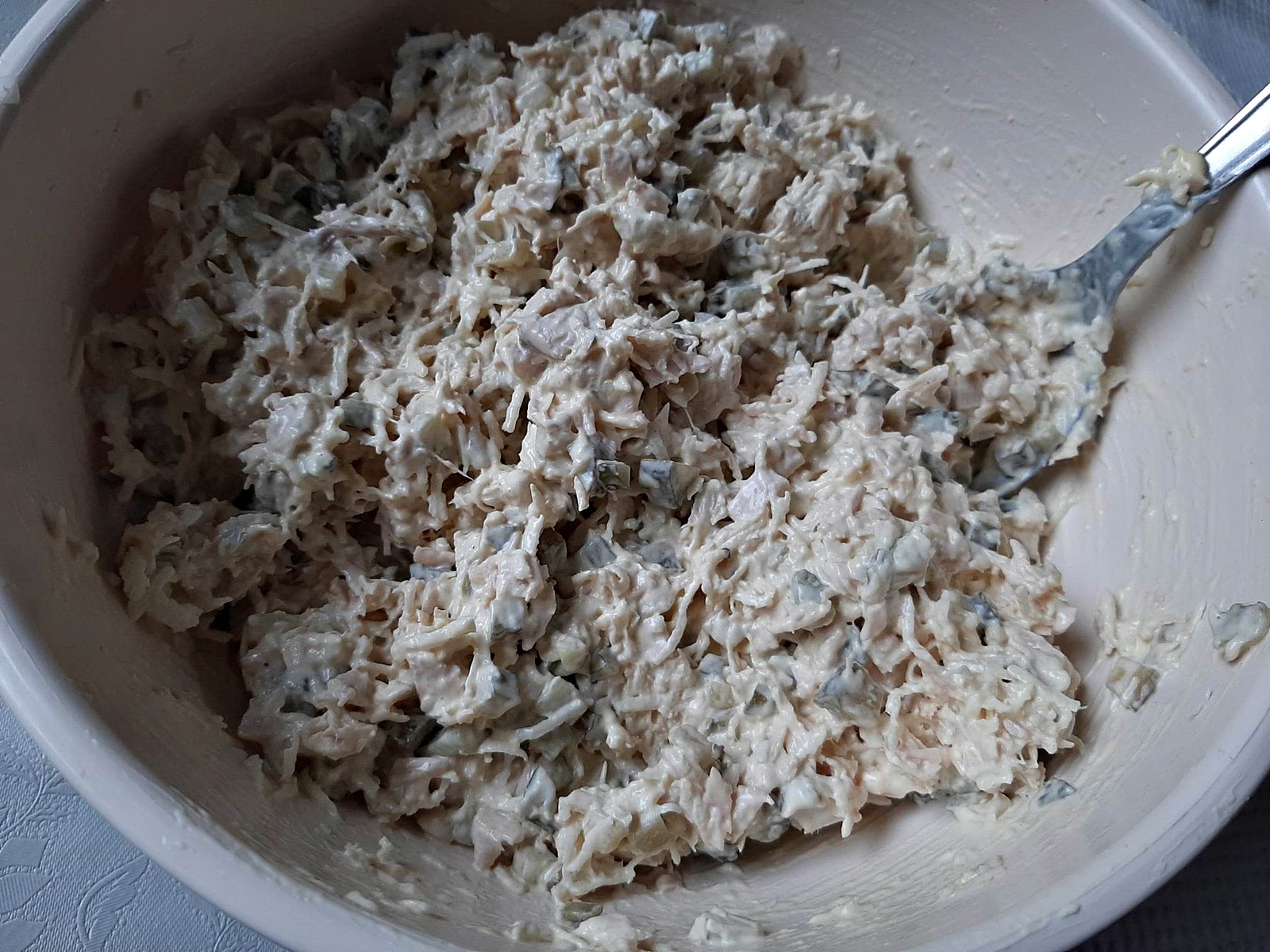 Salata de pui cu telina si maioneza