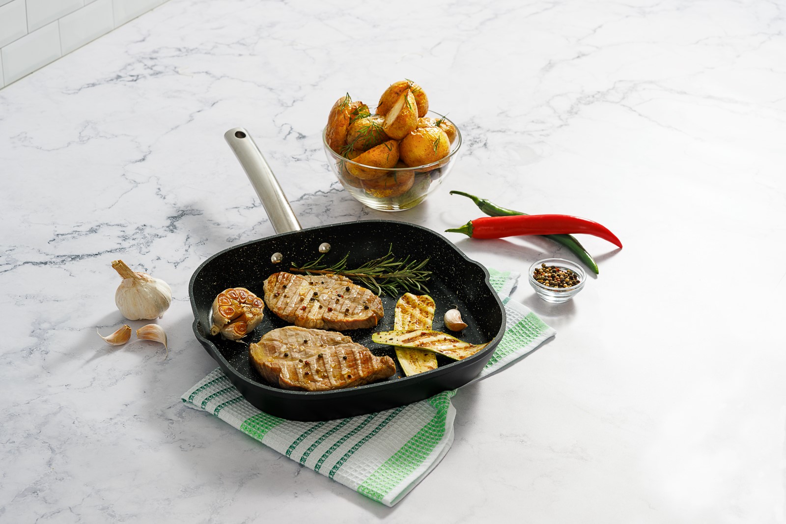 Cu produsele VIVESS poți dărui o șansă în plus la educație