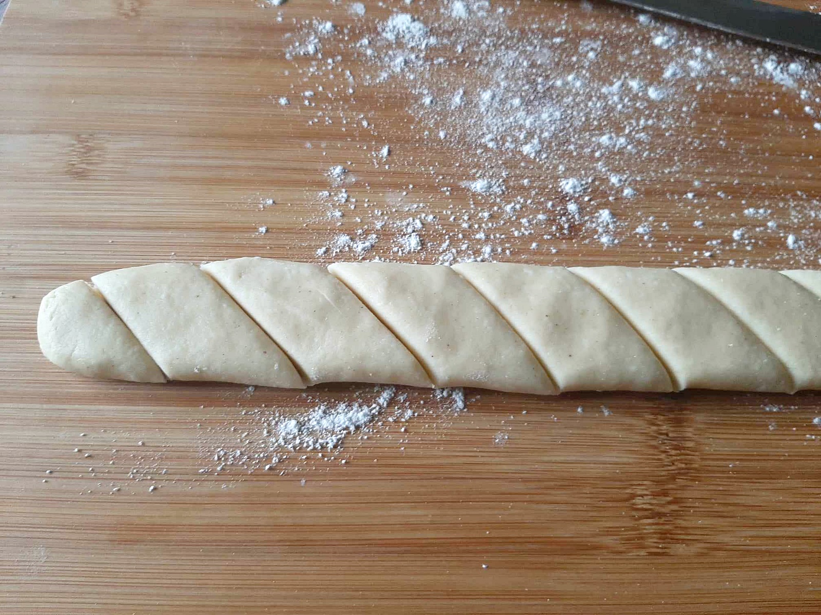 Corabioare cu untura. Reteta veche de fursecuri de cofetarie