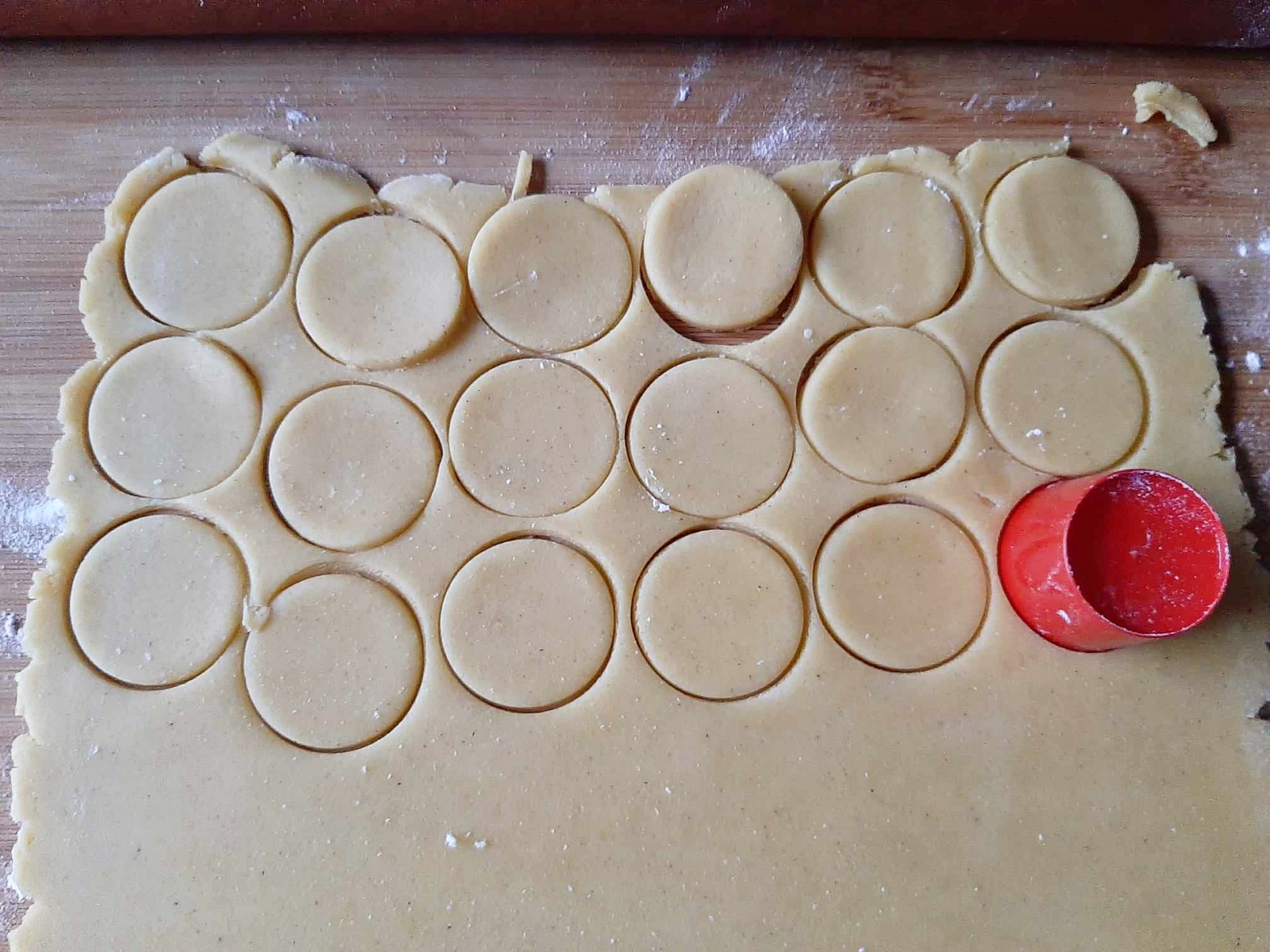 Non Plus Ultra - reteta de fursecuri cu bezea