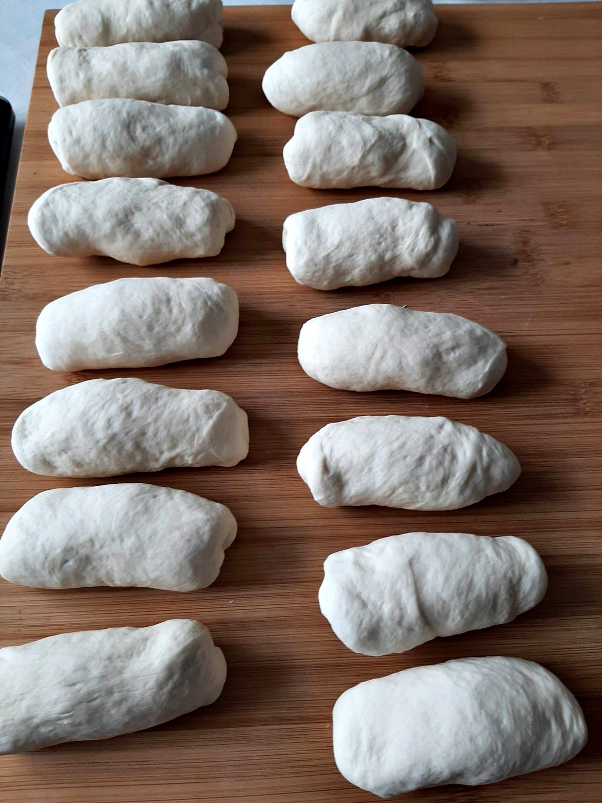 Covrigi turcesti cu susan - Simit