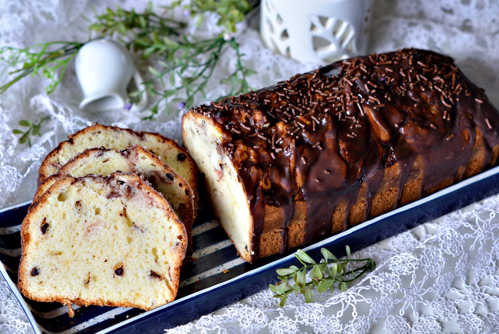 Chec simplu cu gem si ciocolata
