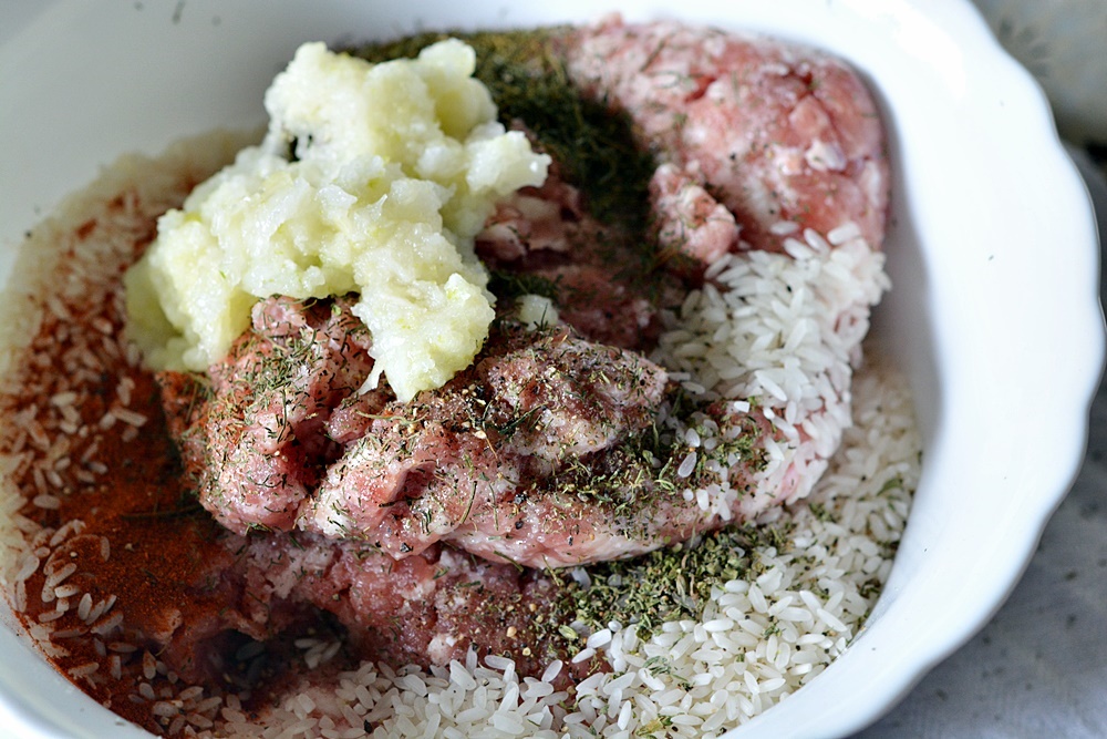 Sarmale in foi de stevie - reteta simpla si gustoasa de primavara