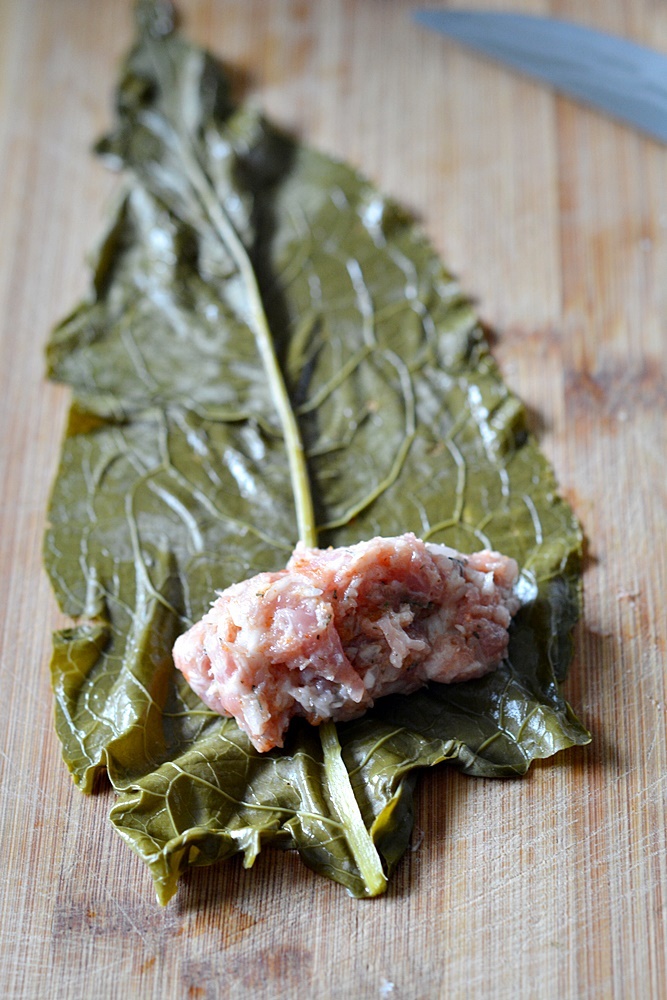 Sarmale in foi de stevie - reteta simpla si gustoasa de primavara