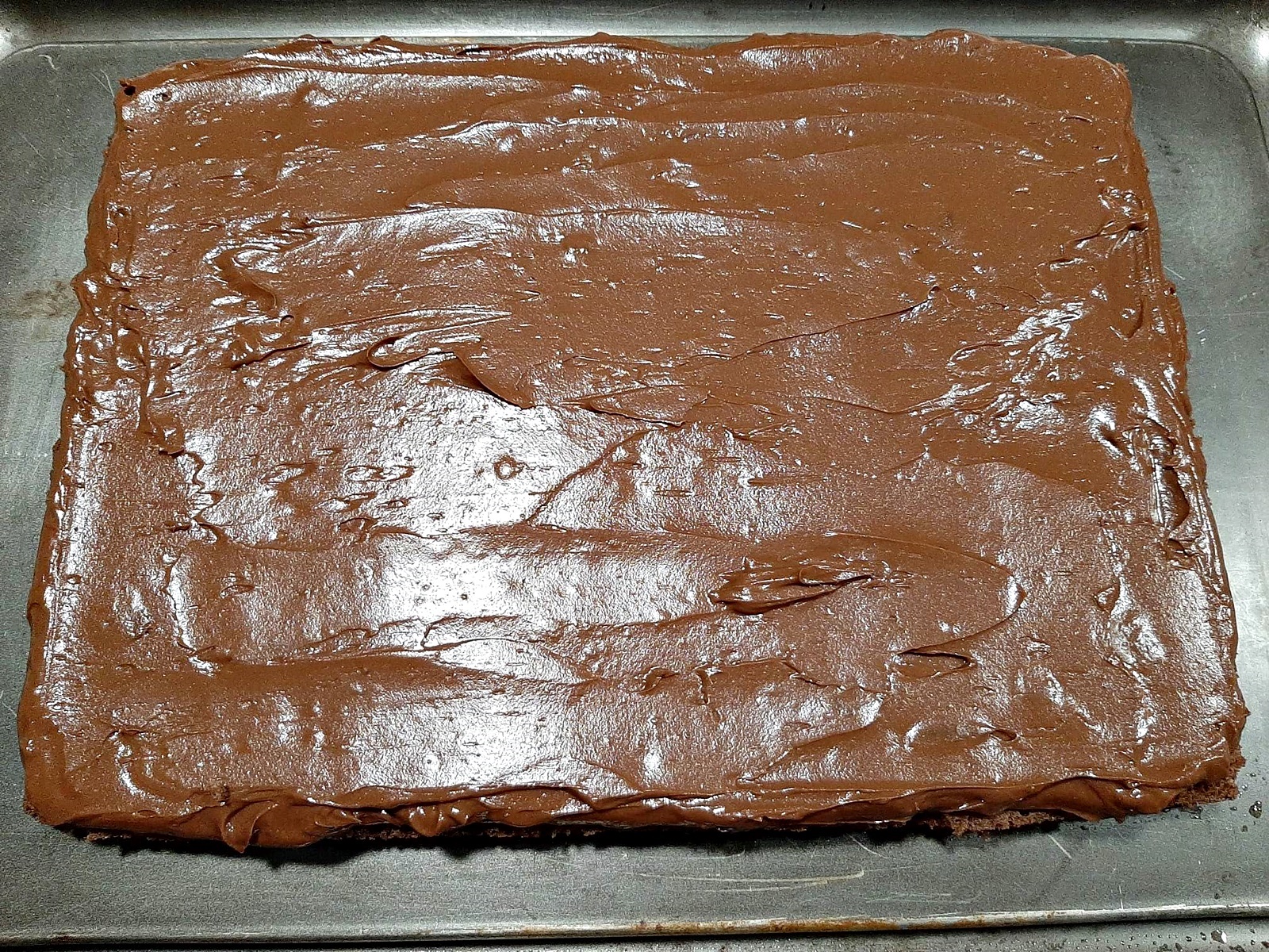 Reteta de crema de ciocolata pentru torturi si prajituri