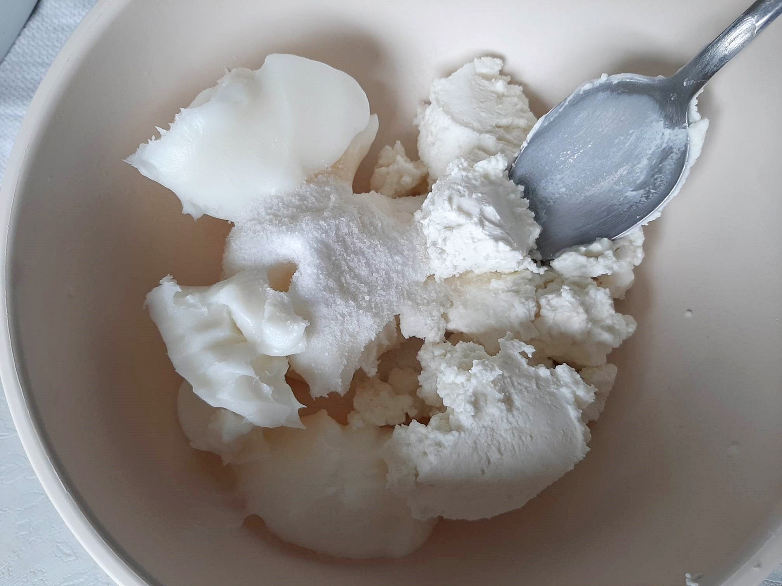 Aluat cu branza de vaci