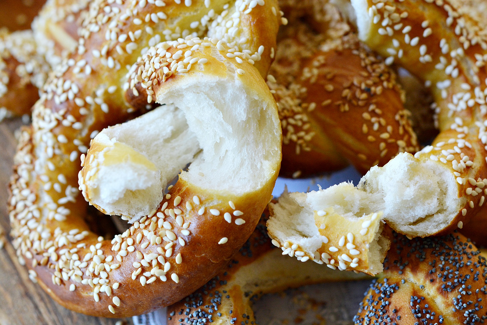 Covrigi de casa - cea mai simpla si buna reteta