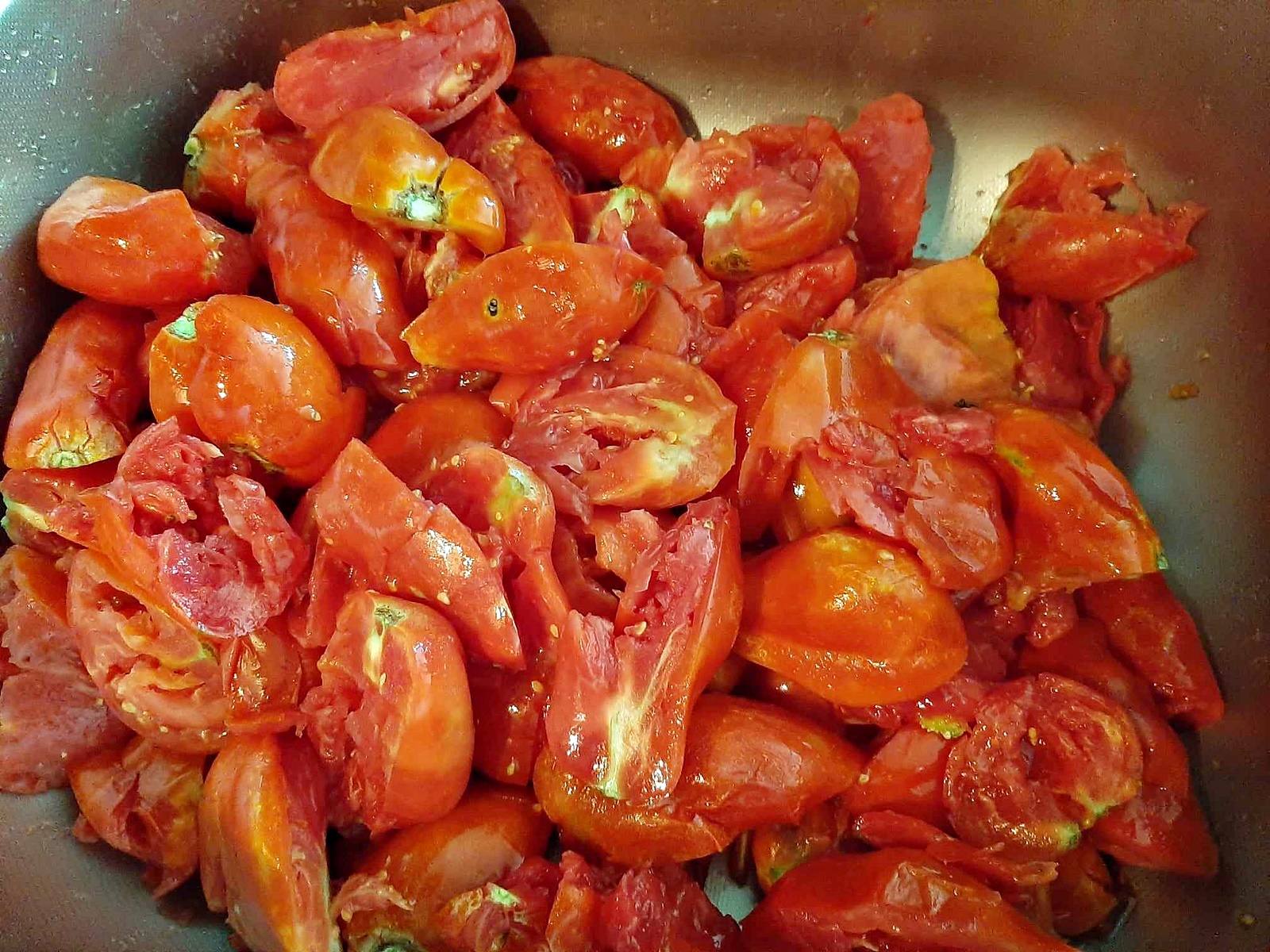 Bulion de rosii. Reteta simpla, naturala, fara conservant