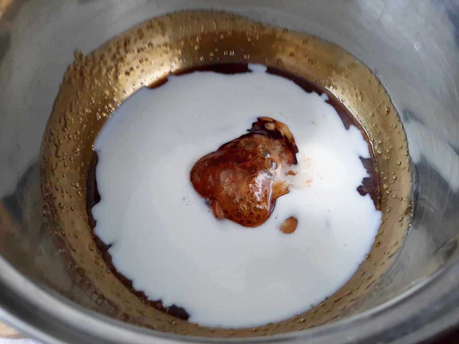 Budinca de caramel - reteta simpla si delicioasa