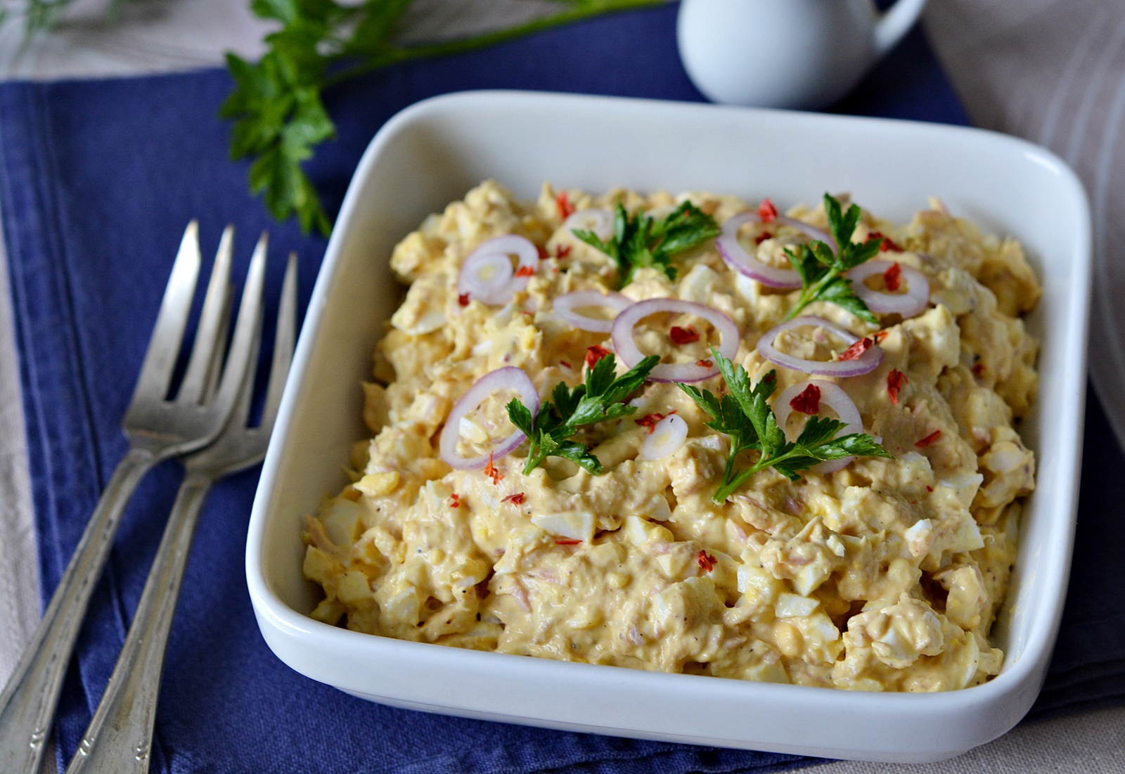 Salata de oua cu ton - reteta simpla si delicioasa