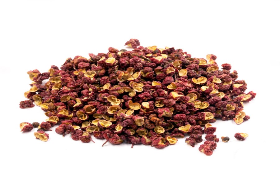 Dincolo de piperul clasic: Descoperă varietăți rare care aduc noi arome în bucătărie