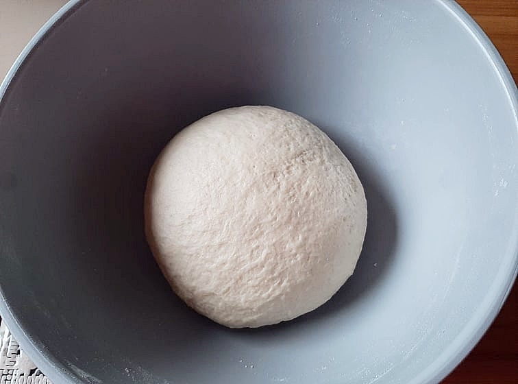 Batoane pufoase cu magiun cu magiun, reteta simpla si usor de facut