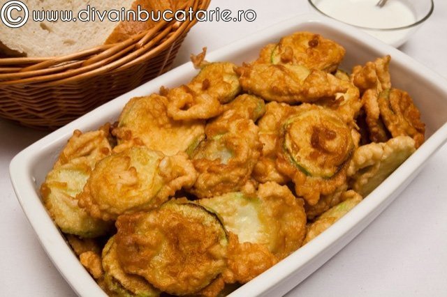 20 de retete cu dovlecei – simple, delicioase, sanatoase si usor de preparat