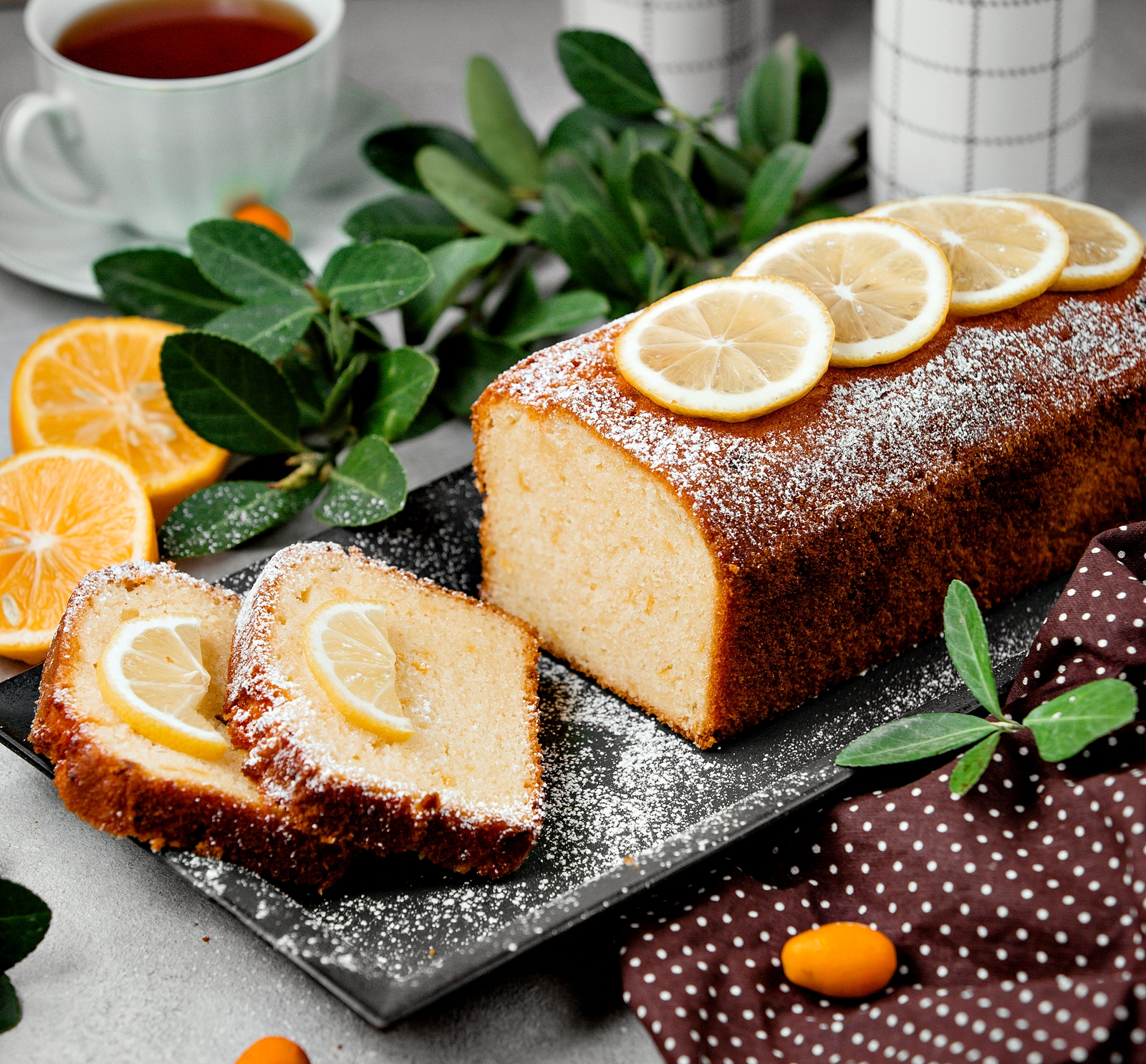 Chec cu lamaie pufos si aromat – reteta simpla si usoara, explicata pas cu pas