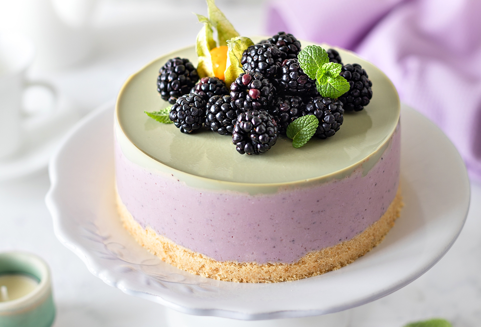 Cheesecake cu mure si matcha - reteta fara coacere, usoara si delicioasa