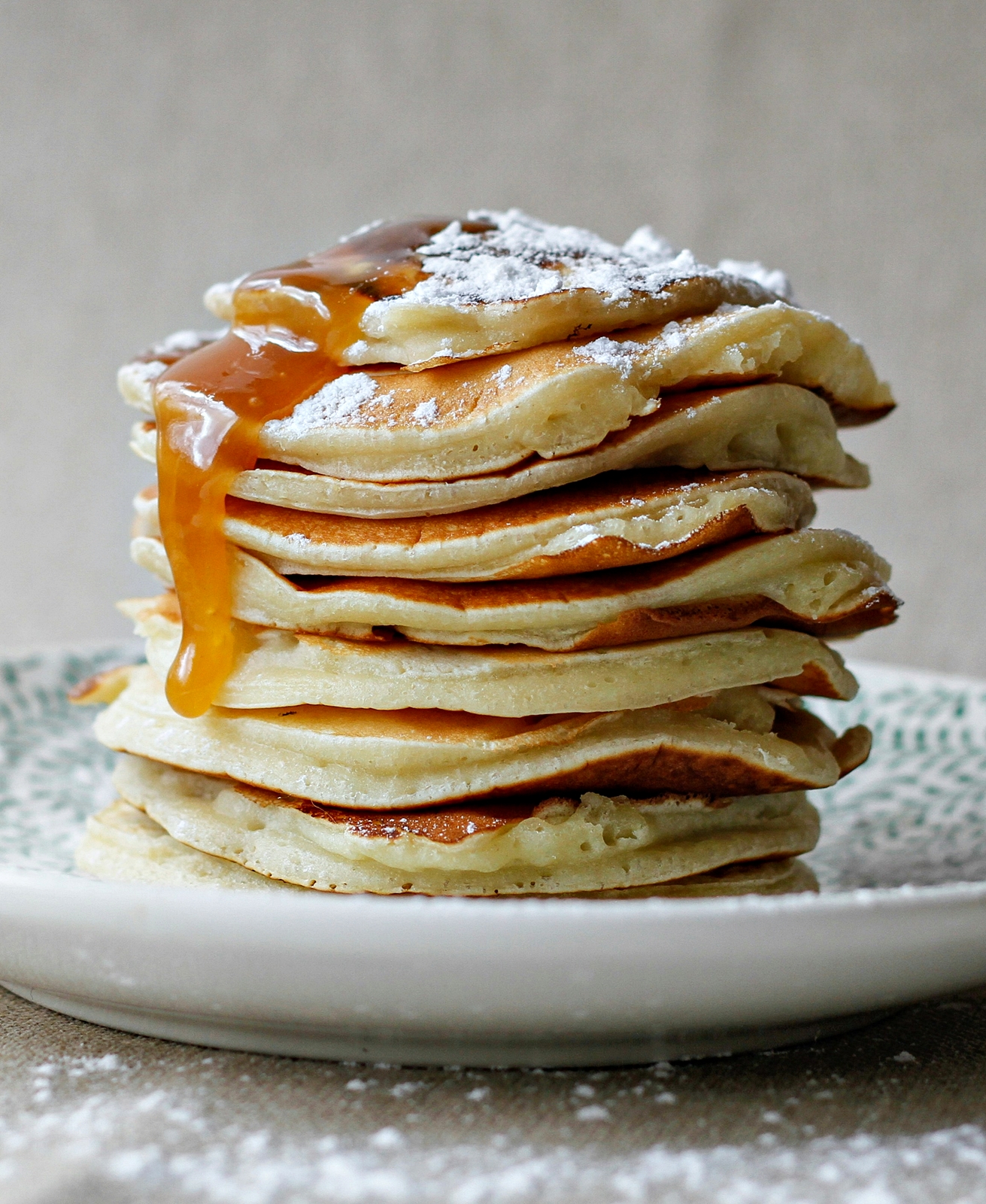 Clatite americane – reteta simpla de pancakes pufoase explicata pas cu pas