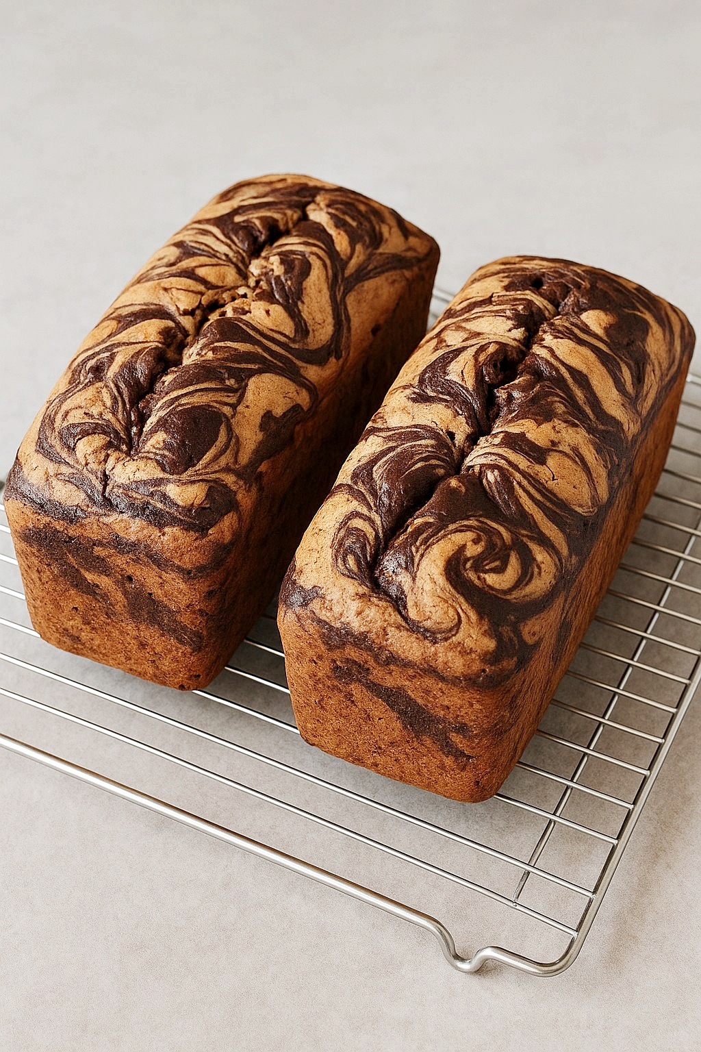 Reteta de chec marmorat cu cacao – usor de preparat, pufos si delicios