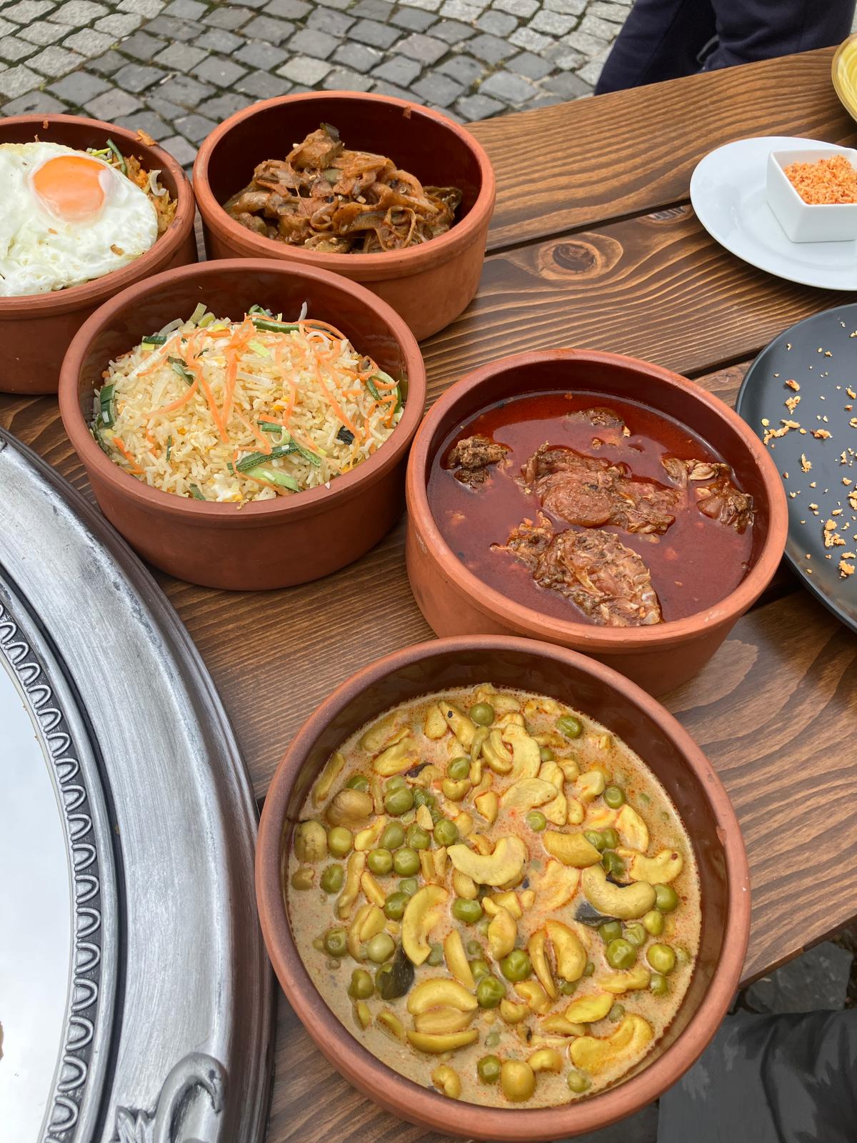 COMUNICAT DE PRESĂ Asia pe farfurie: sute de preparate tradiționale și de street-food