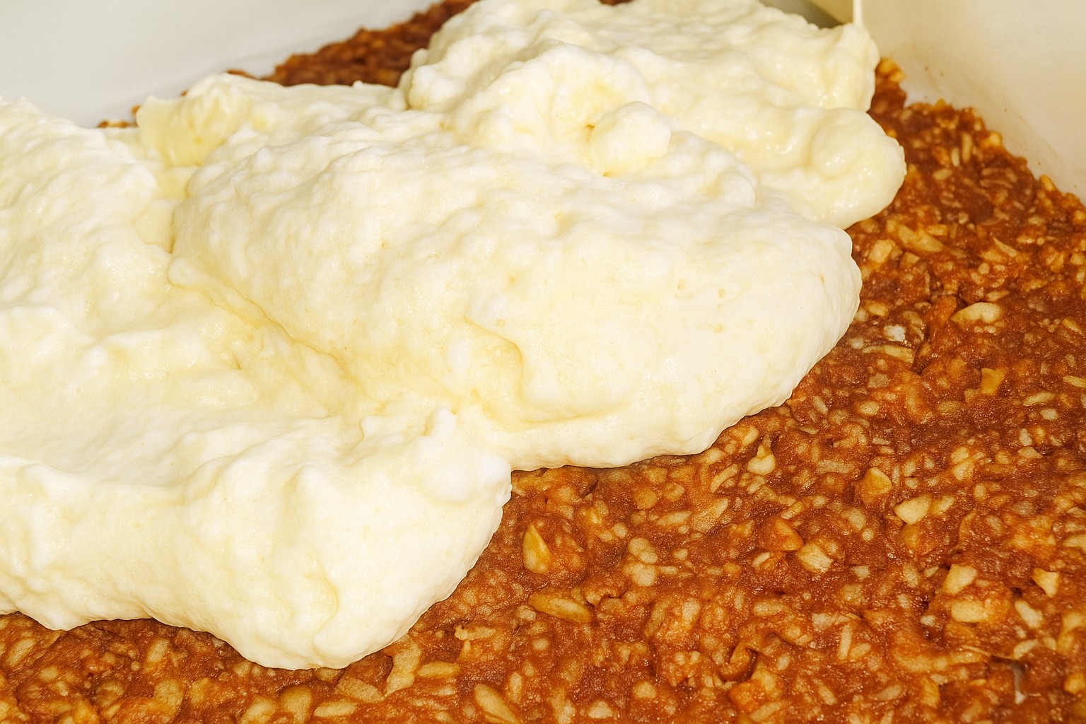 Rulada cu mere - cel mai simplu si delicios desert cu fructe