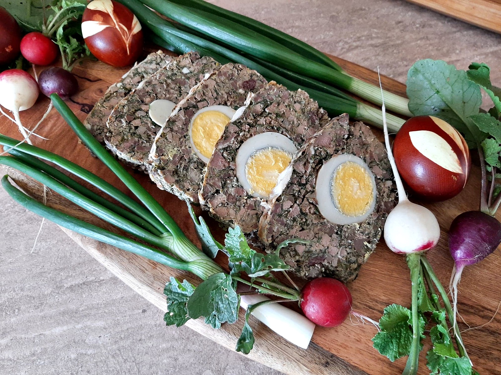 10 retete de drob pentru Paste - de la cel traditional de miel la variante moderne si usoare