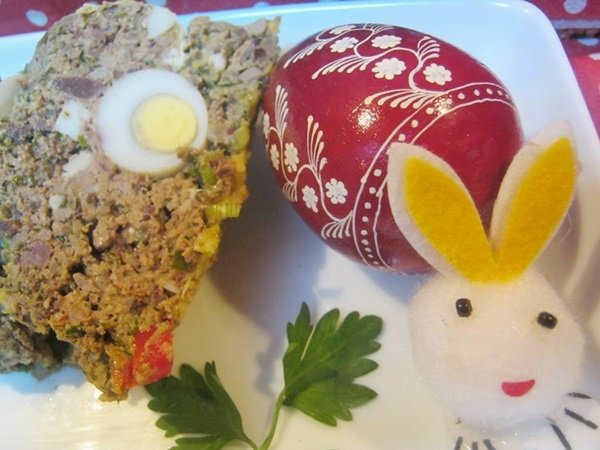 10 retete de drob pentru Paste - de la cel traditional de miel la variante moderne si usoare