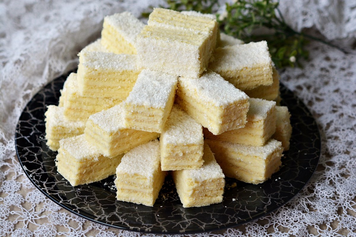 Cele mai bune prajituri festive - 25 de retete pentru sarbatori si ocazii speciale