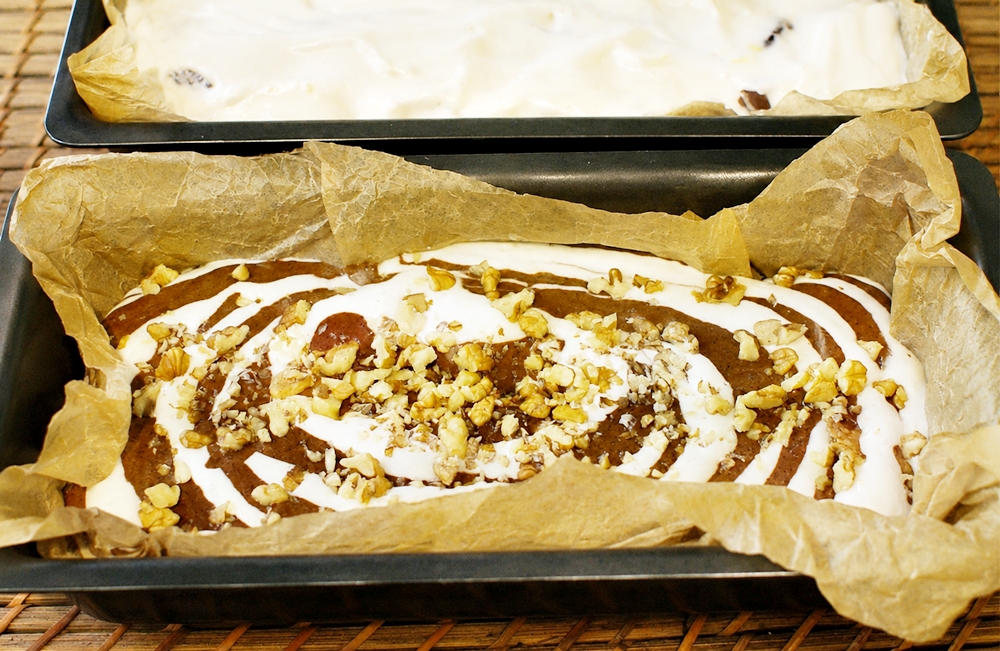 Chec din albusuri cu cacao si nuci - reteta simpla pentru un desert pufos si delicios