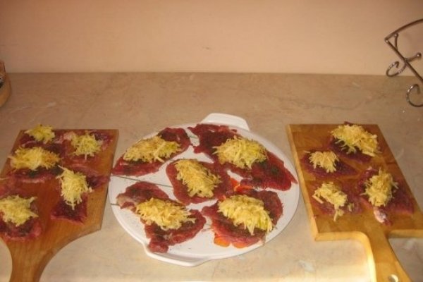 Rulouri curcan cu mar