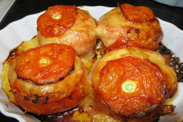 Rosii umplute cu ciuperci si orez