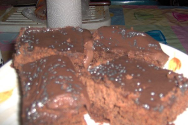 prajitura de ciocolata cu crema