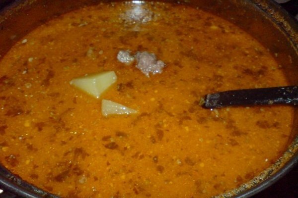 CIORBA DE PERISOARE SI CARTOFI