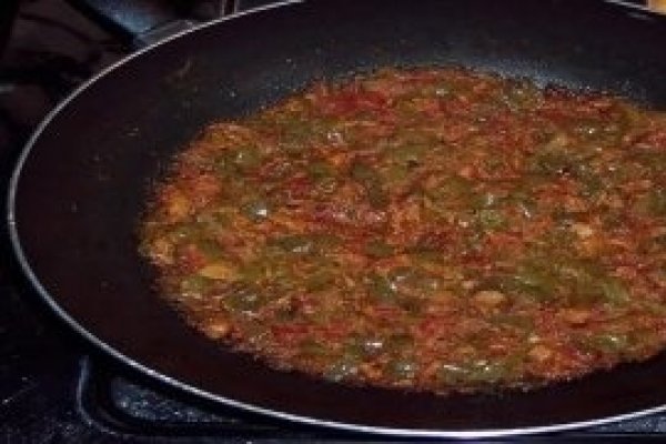 sos de paste cu ardei si ton