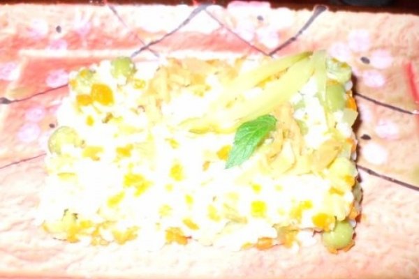 Salata de orez asortata
