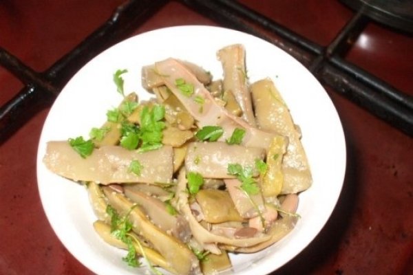 salata de pastai de fasole cu usturoi granulat