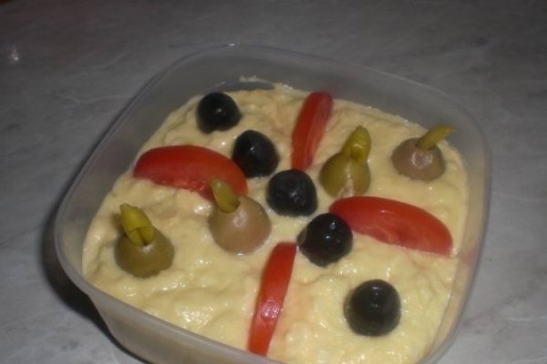 SALATA DE DOVLECEL