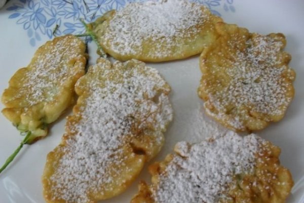 Soricei din flori de salcam