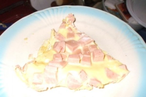 Pizza Iuliana (cu cascaval)