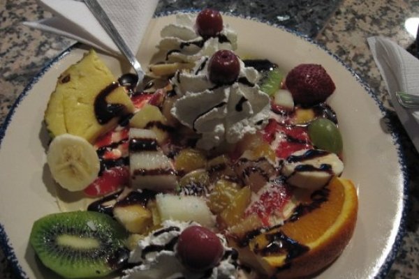 salata de fructe