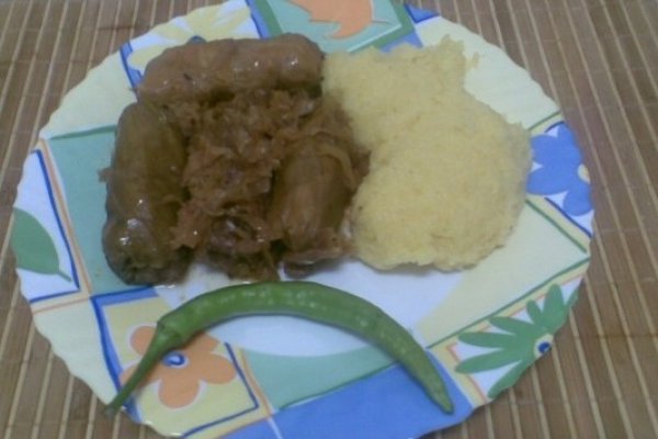 SARMALE DIN CARENE DE VITA SI PUI