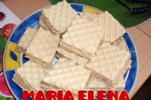 PRAJITURA LICA  CU CREMA COCOS