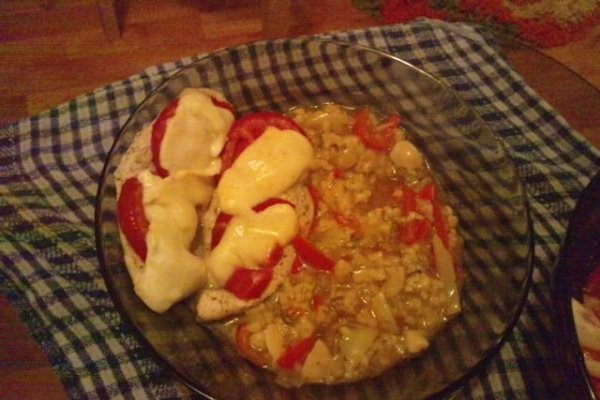 Orez sârbesc şi piept de pui