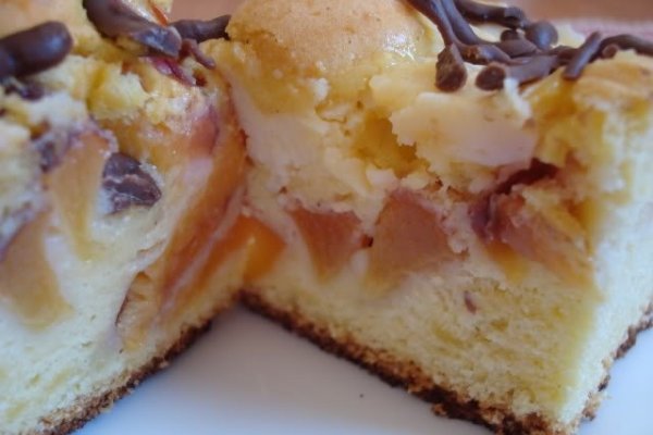 Prajitura cu nectarine